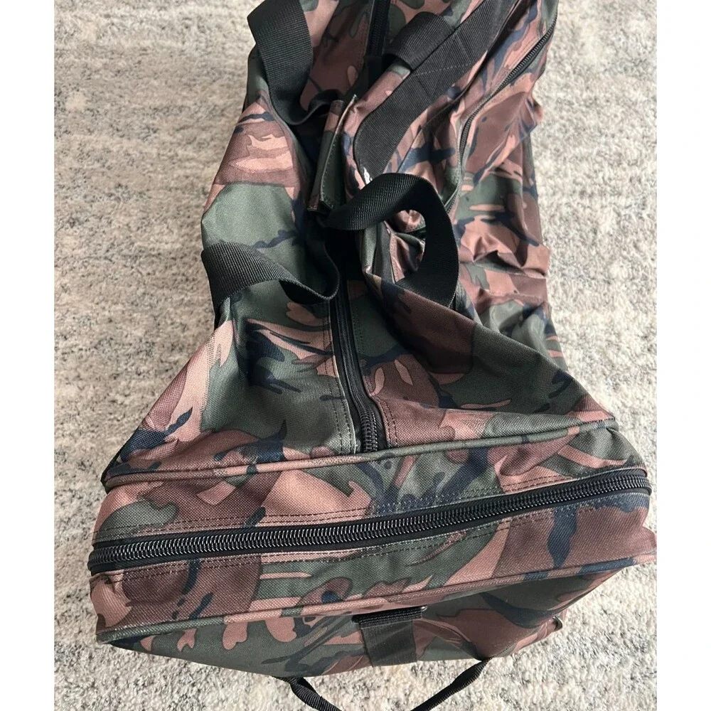WESTERN PACK Duffle Travel Bag X-LARGE 26x14x13 Camo Hunting Outdoor Gear EUC